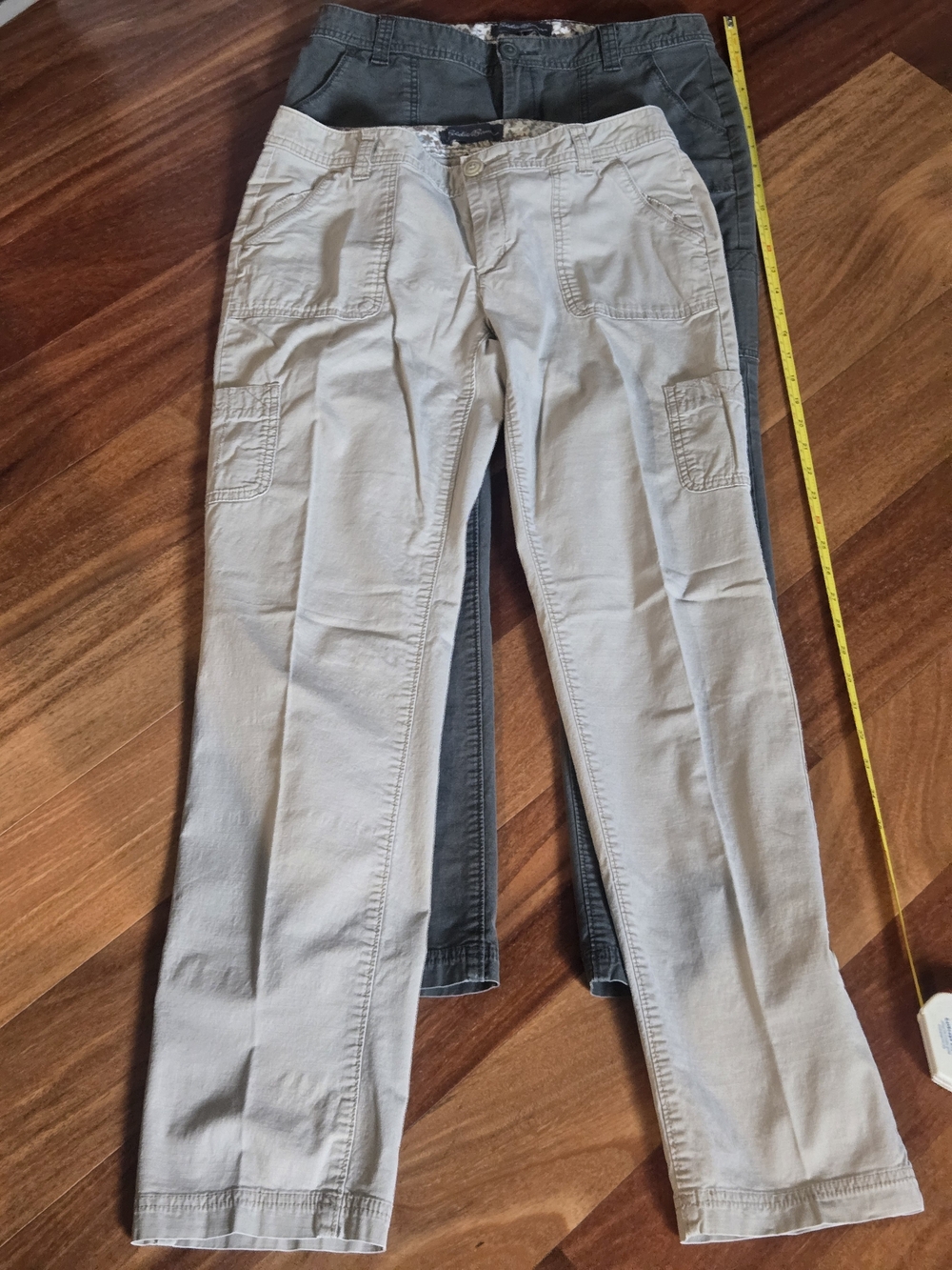 Pair of Eddie Bauer Rip Stop Cargo Pants Size 6